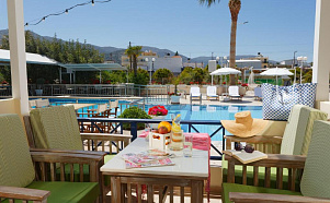 PHILOXENIA HOTEL & SPA - Изображение 2