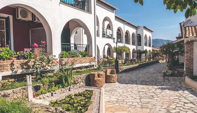 ILIADA BEACH - Изображение 1